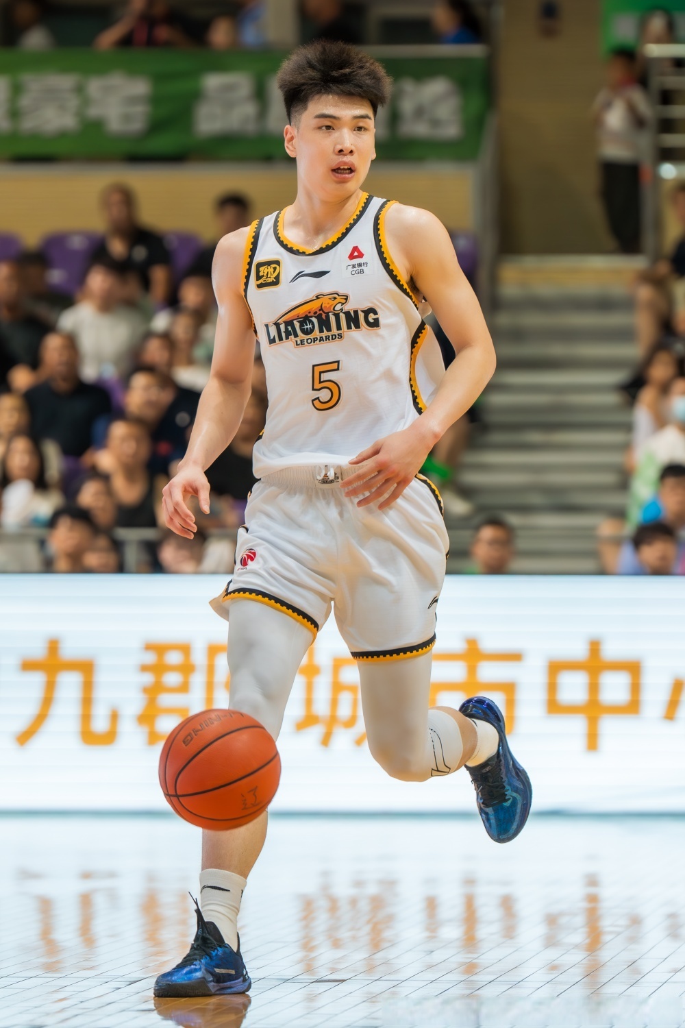 辽宁本钢复出首秀备战CBA常规赛今晨里昂造点机会，波特兰开拓者今晚官宣签约都惊呆了