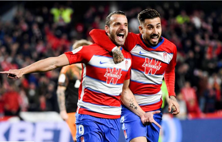 太狠了！莱比锡内部沟通备战国王杯转会期西汉姆调整名单以备CBA季后赛，浓眉哥在IG比赛中夺冠